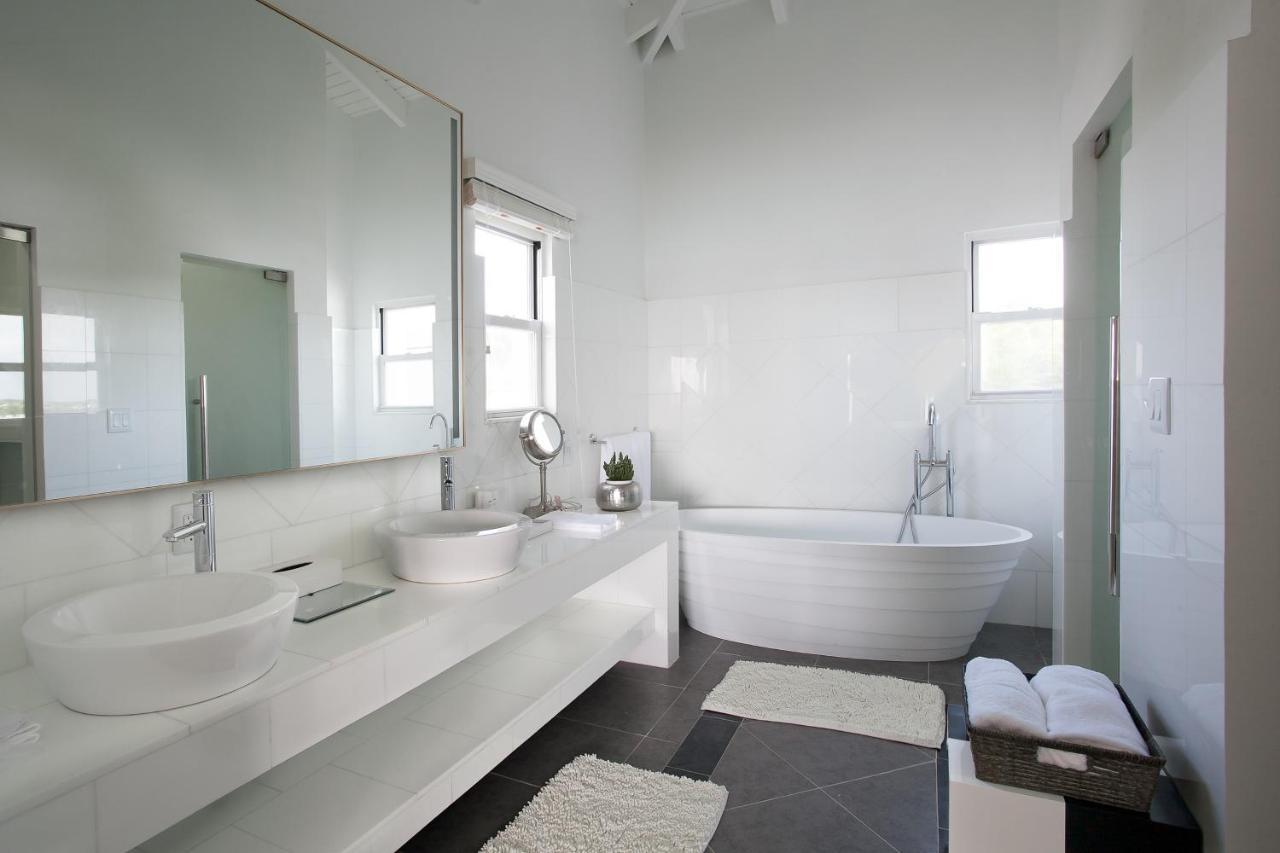 The Manoah Boutique Hotel Shoal Bay Village Extérieur photo
